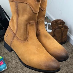 Frye boots. Size 8 like new
